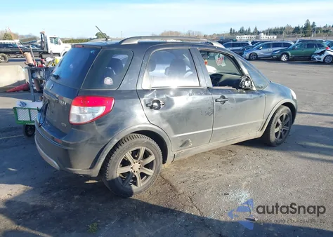 2008 Suzuki Sx4 Convenience/Touring z USA, uszkodzony, nr VIN JS2YB413985103080